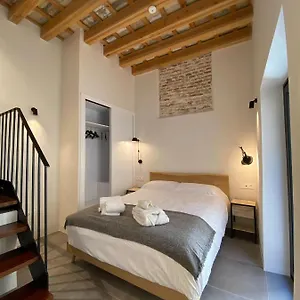 https://oma-cadiz-luxury-apartments.hotelsincadiz.net